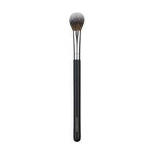 BNIB Japonesque Fluff Concealer Brush
